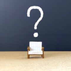 仕事と介護の両立は可能？介護離職のメリットやデメリットを解説